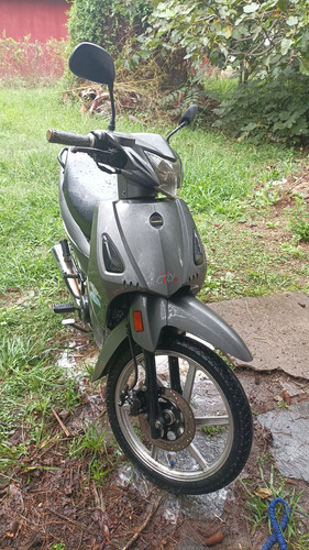 Moto Yumbo City 125