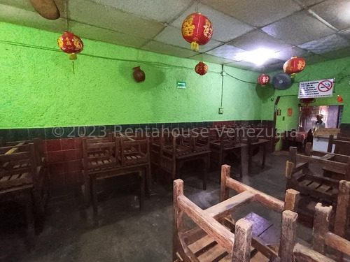 Imagen 15 de 28 de Local Comecial Con Fondo De Comercio Dedicado Al Expendio De Bebidas Alcohólicas En Sus Envases Originales, Con Sellos Y Precintos Y Gastronomia Nacional E Internacional, Ubicado En Avenida Principal