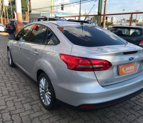Ford Focus 2.0 Se Plus Fastback 16v Flex 4p Powershift
