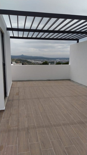 Imagen 11 de 18 de 3 Hermosas Casas En Juriquilla San Isidro, Roof Garde, Pasil