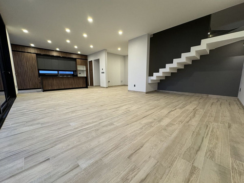Vive En Plenitud- La Vista Residencial