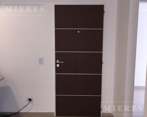 Imagen 6 de 20 de Muy Linda Oficina En Venta En Primer Piso En Agora Iii