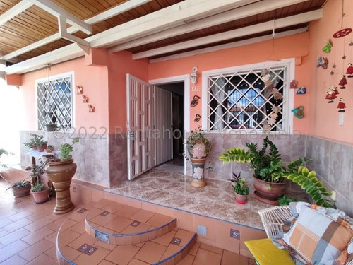 Imagen 30 de 30 de Casa En Venta Zona Norte Barquisimeto Lara Rah. 23-105895 // Invierta Seguro Con Rentahouse//