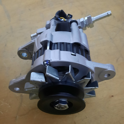 Alternador Hyundai Hd72 24v Con Bomba De Vacio 