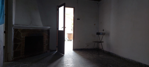 Venta Casa 2 Dormitorios Fray Marcos Con Cochera