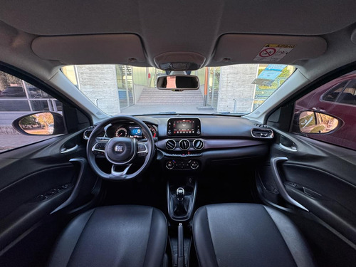 Fiat Cronos 1.8 16v Precision