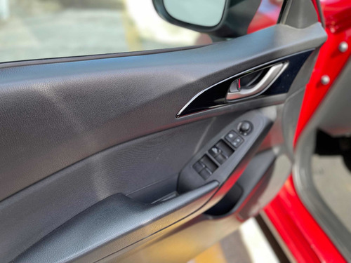 Imagen 11 de 15 de Mazda 3 2016 2.5 S Sedan Mt