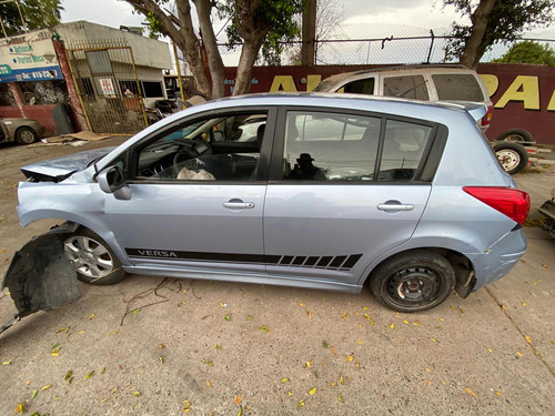 Nissan Tida/versa Hatchback Automático Para Venta Por Partes