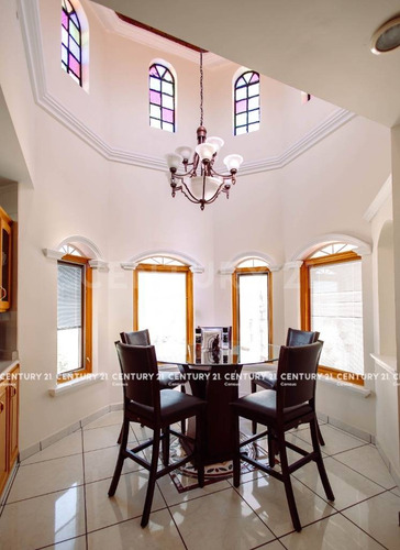 Casa En Venta En Residencial San Francisco, Chihuahua Chih.