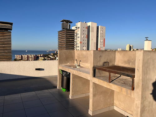 Departamento Amoblado Con Vista - Cerca De Universidades