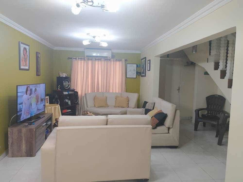 Imagen 5 de 14 de Villa Falcon Cua