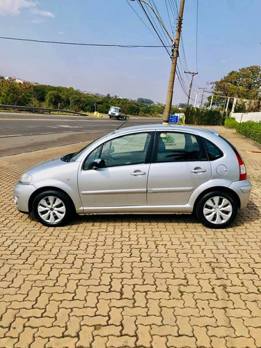 Imagem 8 de 14 de Citroen C3 1.4 4p Exclusive Flex