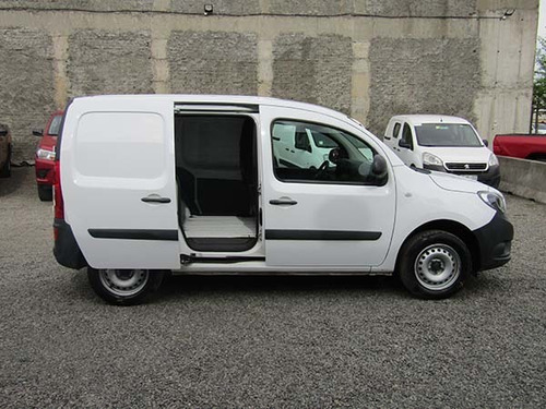 Imagen 4 de 15 de Mercedes Benz Citan 109 1.5 4x2 2018 Krdc43
