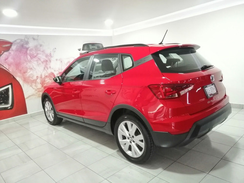 Imagen 4 de 11 de Seat Arona 2021 1.6 Style Tiptronic