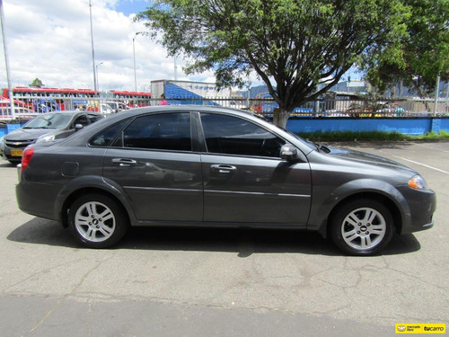 Chevrolet Optra 1.6 Advance