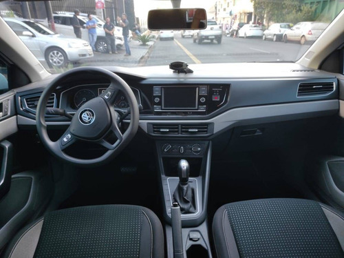 Imagem 6 de 8 de Volkswagen Polo 1.0 200 Tsi Comfortline Automático