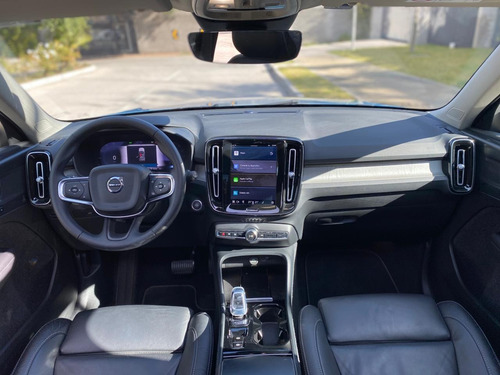 Volvo XC40 B4 Plus 2.0