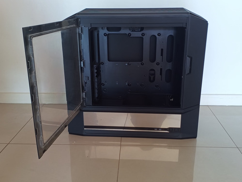 Gabinete Pc Full Tower (dg-85 Evga) Excelente Estado!! Negro