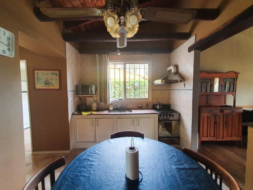 Imagen 7 de 14 de Chalet En Venta En Parque Leloir
