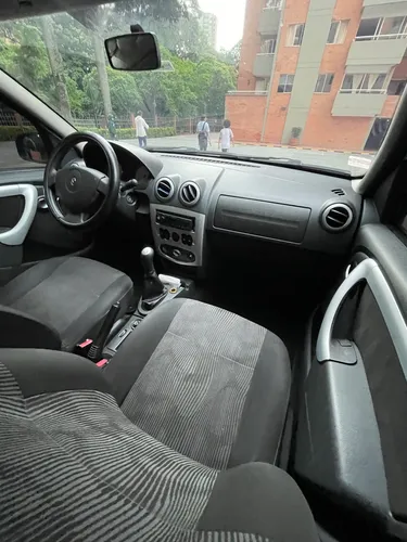 Renault Stepway 1.6 con gas