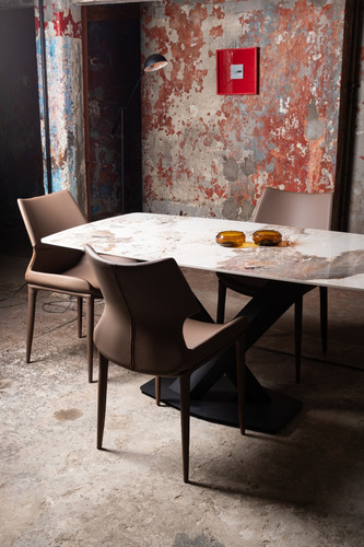 Juego De Comedor Mesa Rectangular 90x180 Silla Cuero Café Color Marrón Claro Diseño De La Tela De Las Sillas Liso