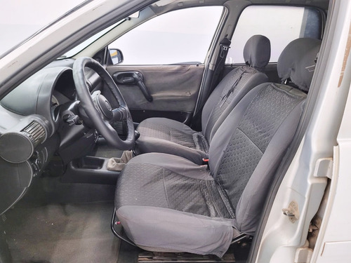 Chevrolet Corsa 1.0 MPFI MILENIUM II SEDAN 8V GASOLINA 4P MANUAL