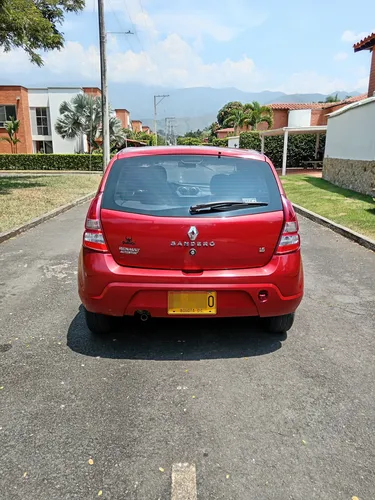 Renault Sandero 1.6 Dynamique 110 hp