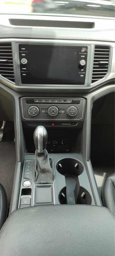 Imagen 14 de 15 de Volkswagen Teramont 2019 3.6 V6 Comfortline Plus