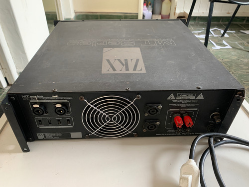 Potencia Zkx Mt-2000 1000w Por Canal Reales! Solo Entendidos Negro 2 Kw (Usado)
