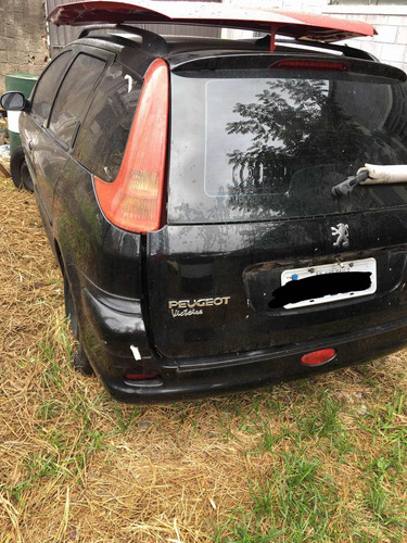 Imagem 2 de 4 de Peugeot 206 Sw Escapade