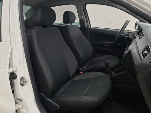 Volkswagen Voyage VOYAGE 1.0 FLEX 12V 4P