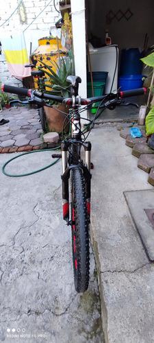 Bicicleta De Downhill Scott R26 Aluminio 6061 Plateado M (Usado)
