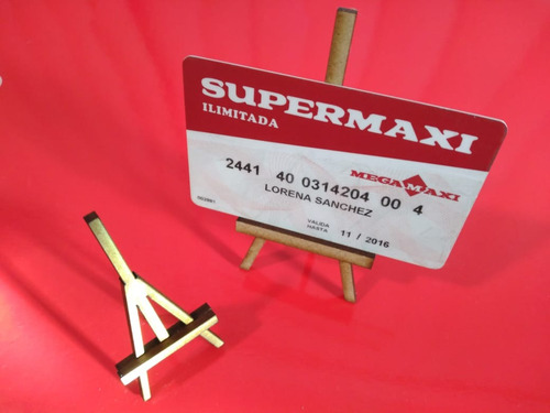 Imagen 2 de 2 de Mini Caballete En Mdf,7 Cm.de Alto + Adhesivo Resinado.
