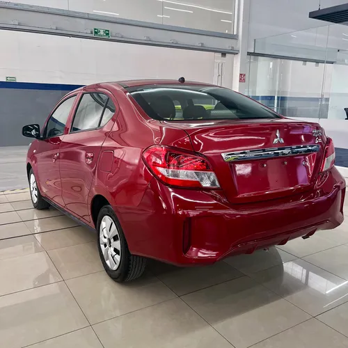 Mitsubishi Mirage 1.2 G4 GLX Cvt