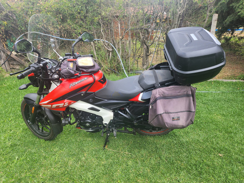 Bajaj Rouser Ns200