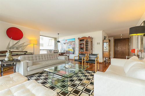Departamento En Venta De 3 Dorm. En Las Condes