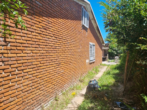 Casa Para Reciclar En Parque Del Plata Sur A Pasos Del Mar 832pp