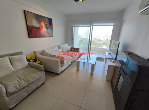 Imagen 3 de 27 de Venta De Apartamento De Tres Dormitorios En Punta Del Este