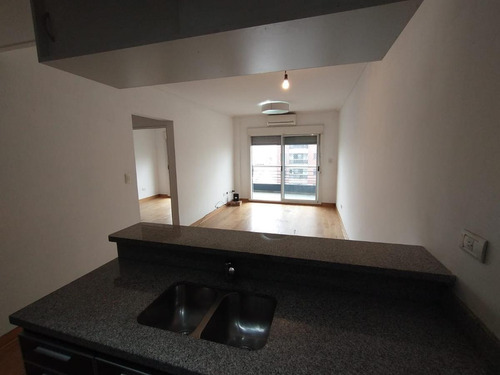 Departamento 2 Ambientes En Barracas Venta