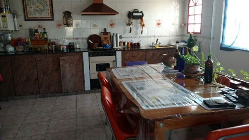 Local En Venta En Isidro Casanova