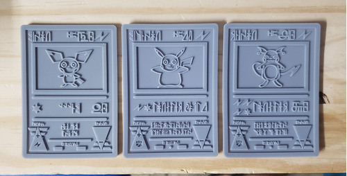 Cartas De  Antiguo  Set 4  Pichu Pikachu- Figura Plastica