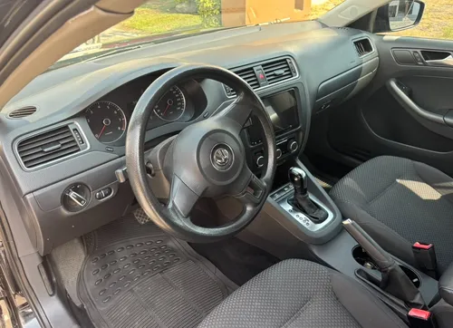 Volkswagen Jetta 2.5 Style At