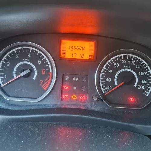 Renault Logan 1.6 16v Expression Hi-flex Aut. 4p