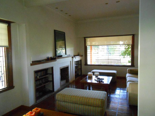 Imagen 7 de 14 de Chalet En Venta En Villa Udaondo