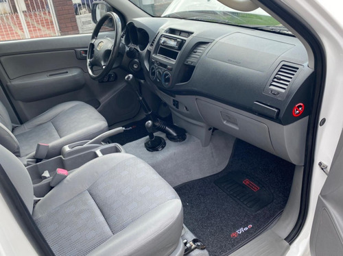 Toyota Hilux 4x4 2500cc Tdi Mt Aa Ab Abs Dh Fe