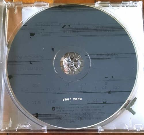 Nine Inch Nails - Year Zero / Ruso / Cd Estándar (Usado)