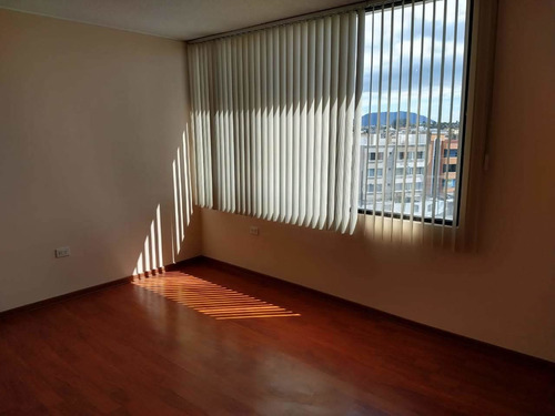 Imagen 10 de 14 de Elegante Departamento Norte Urbanizacion Bromelias