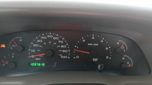 Imagen 15 de 15 de Ford F-250 Súper Duty 4x4