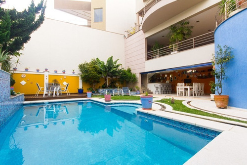 Imagem 2 de 15 de Sobrado Magnifico 4 Suítes 5 Vagas Condominio Fechado Swiss - 1033-10618