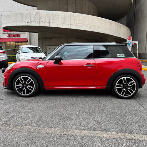 Mini John Cooper Works 2.0 Hot Chilli At